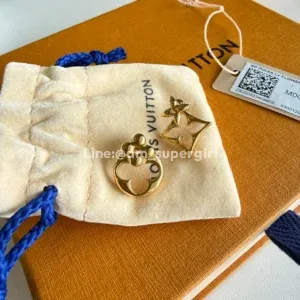 Lv Flowergram earrings 2022