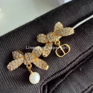 Dior Delicate Bow earrings Gold 2026